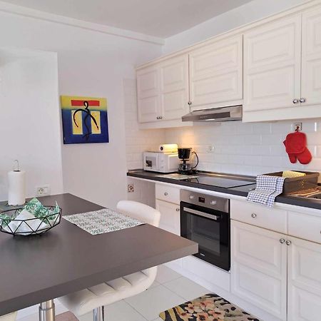 Sunny Tenerife Apartment - Ocean Views Такоронте Екстериор снимка